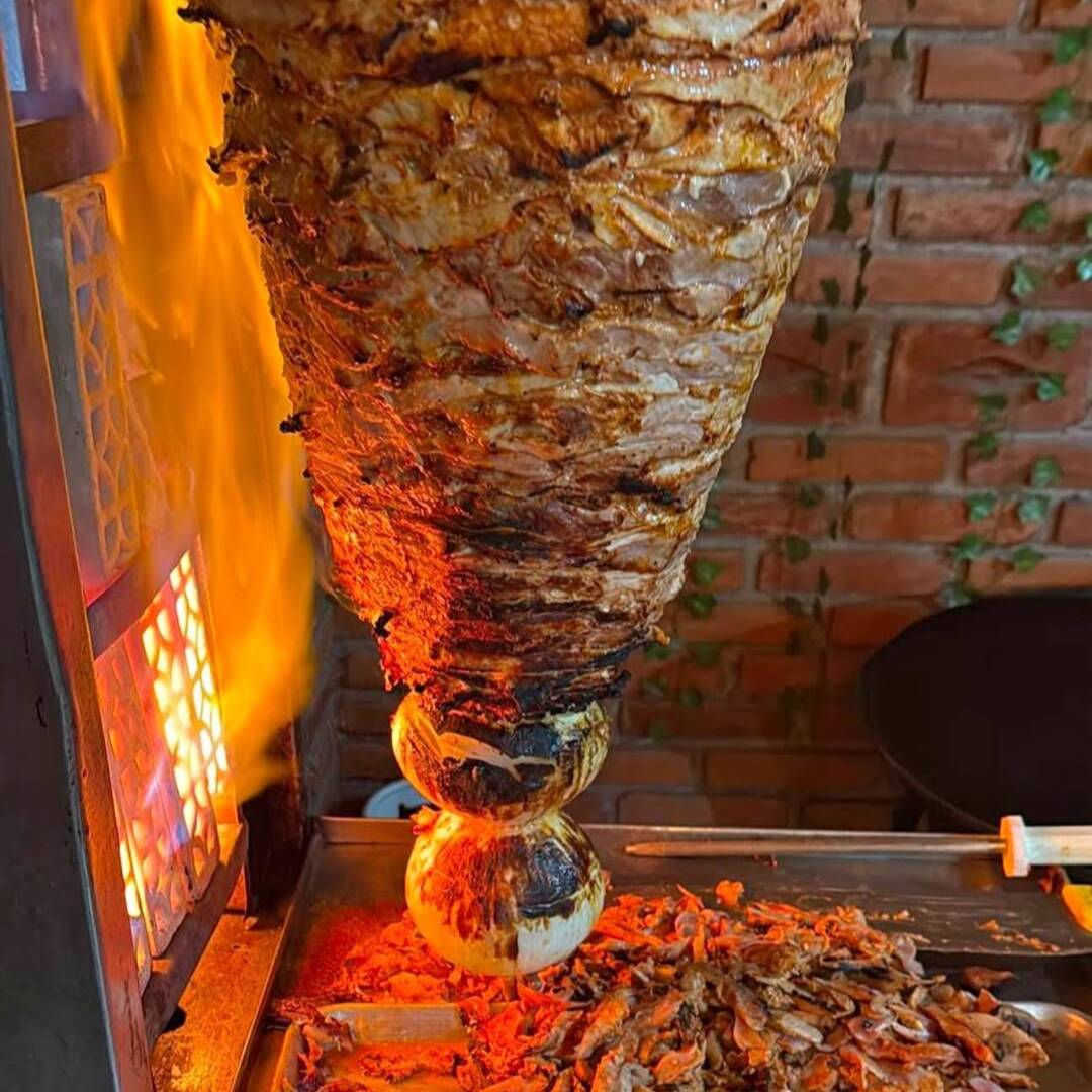 Paquete Hamburguesas y un kilo de pastor de trompo