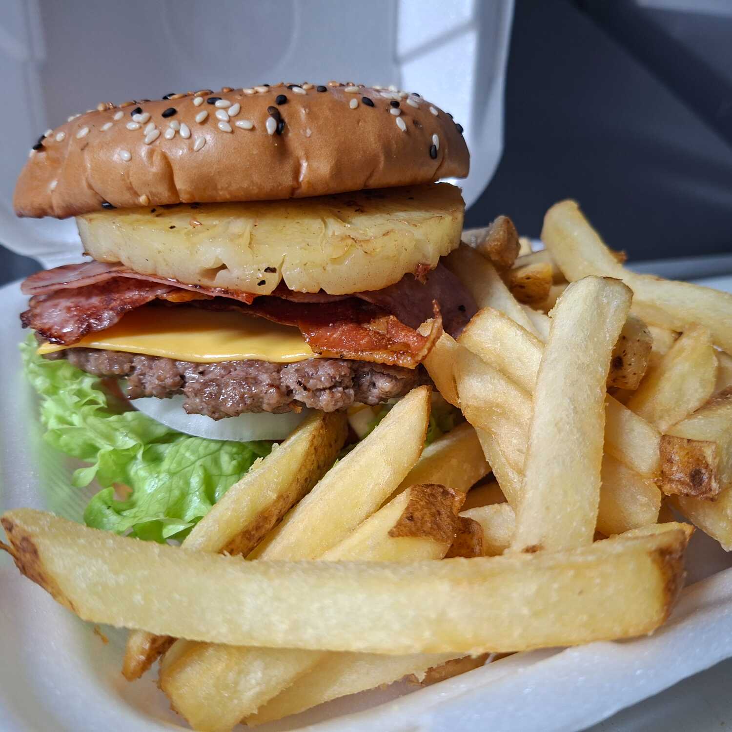 Hawaiana Cheeseburger