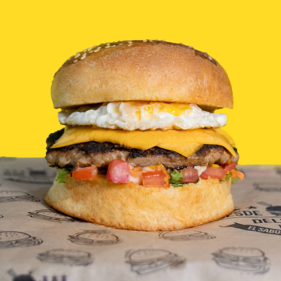 HAMBURGUESA DELIROYAL
