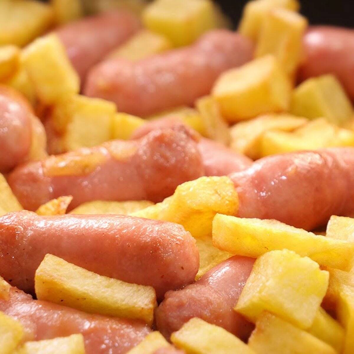 Salchipapas