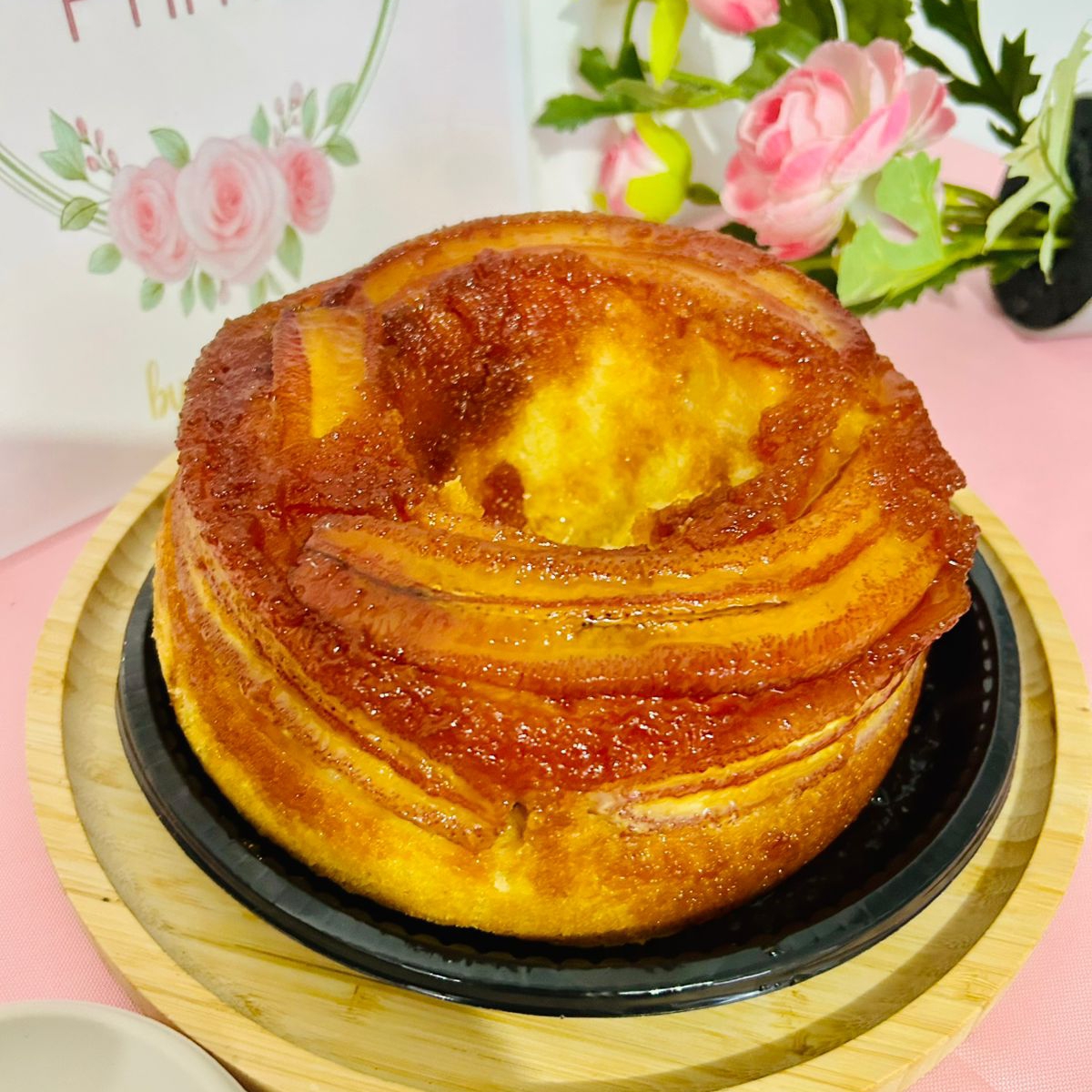 bolo de banana caramelizada