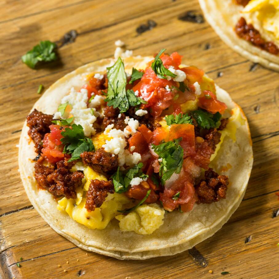 Taco de chorizo rojo