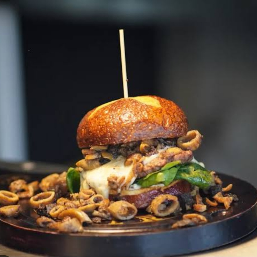 TRIPA BURGER, ALGO BIEN