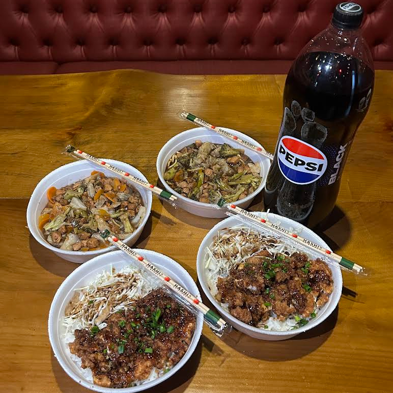 Combo 2 Sassami don (frango empanado na farinha Panko finalizado ao molho tarê) + Salada de repolho + 2 Yakisoba de Frango + Pepsi Black 2L (ITENS PROMOCIONAIS , NÂO PODENDO TROCAR OS ITENS , PEPSI BLACK 2 LITROS)