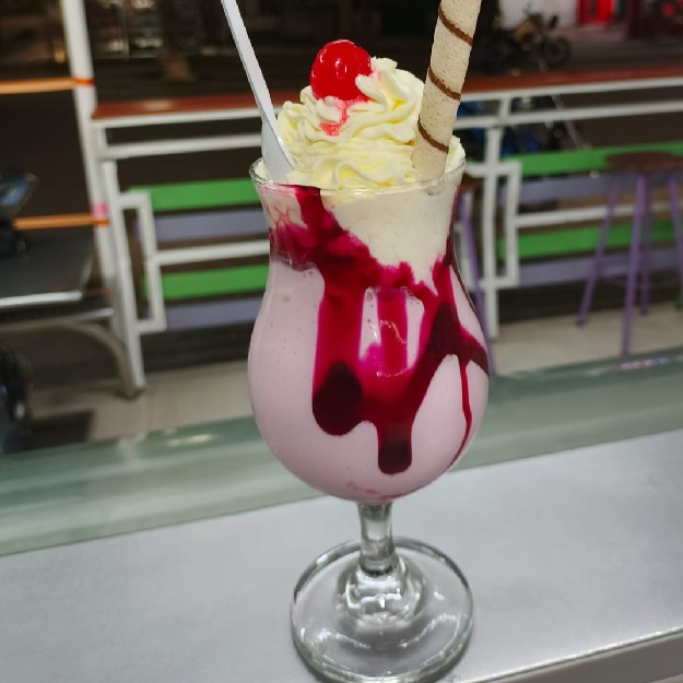 Malteada 16 oz Chantilly