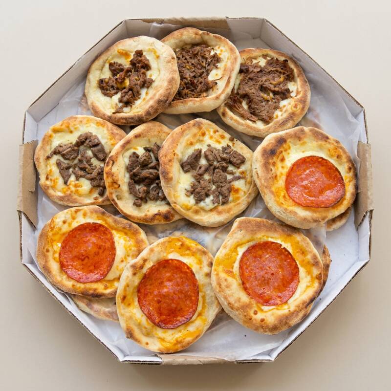 Filé Mignon, Costela, Pepperoni e Atum. (Pode acompanhar: Catupiry Original, mussarela ou cheddar)