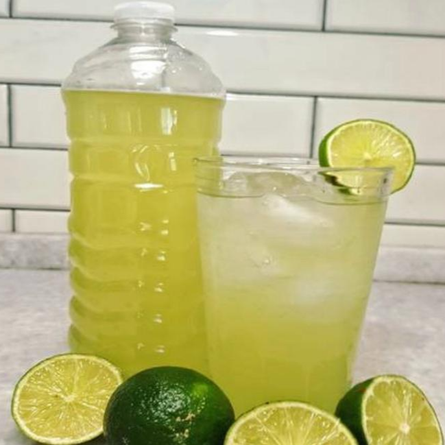 Agua de Limón