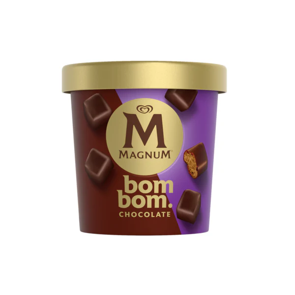 Para os verdadeiros amantes de chocolate! Multiplique o prazer com Magnum e descubra o novo pote Magnum Bombom Chocolate. São 20 Bombons com a melhor experiência do Chocolate Magnum. Irresistível e inédita combinação no formato bombom de sorvete cremos sabor chocolate com a melhor cobertura crocante de chocolate que só Magnum tem!