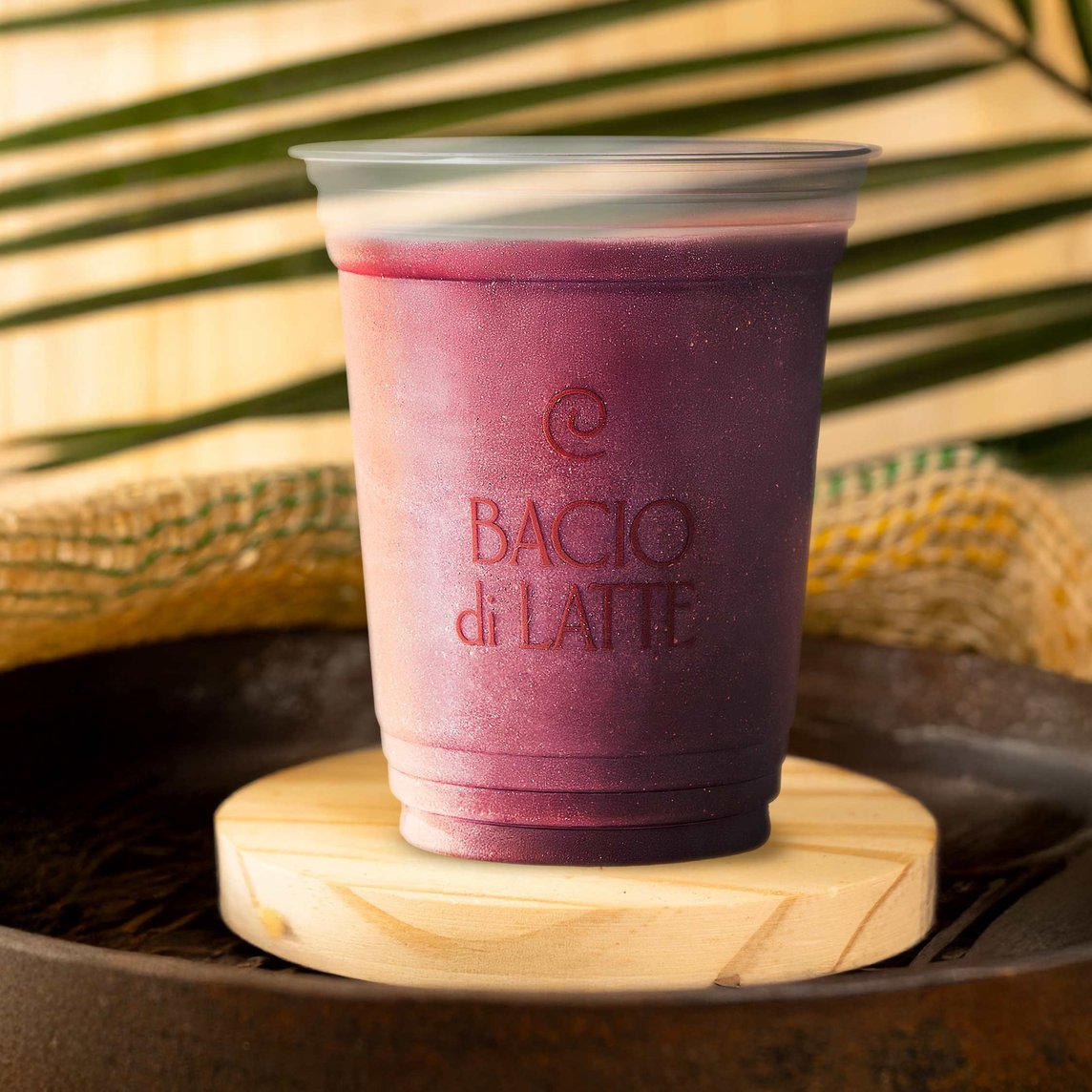 O Açaí da Bacio no formato de smoothie, batido com água e pronto para beber.