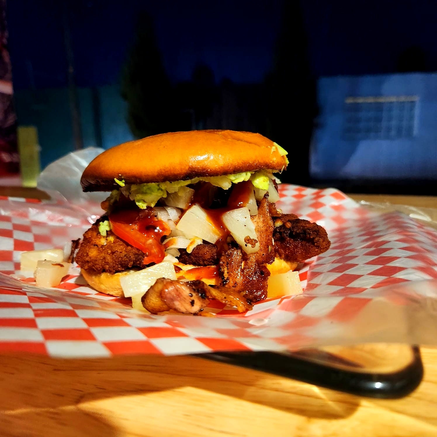 Boneless Burger Especial