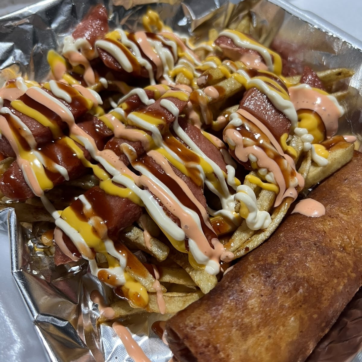 Salchipapas