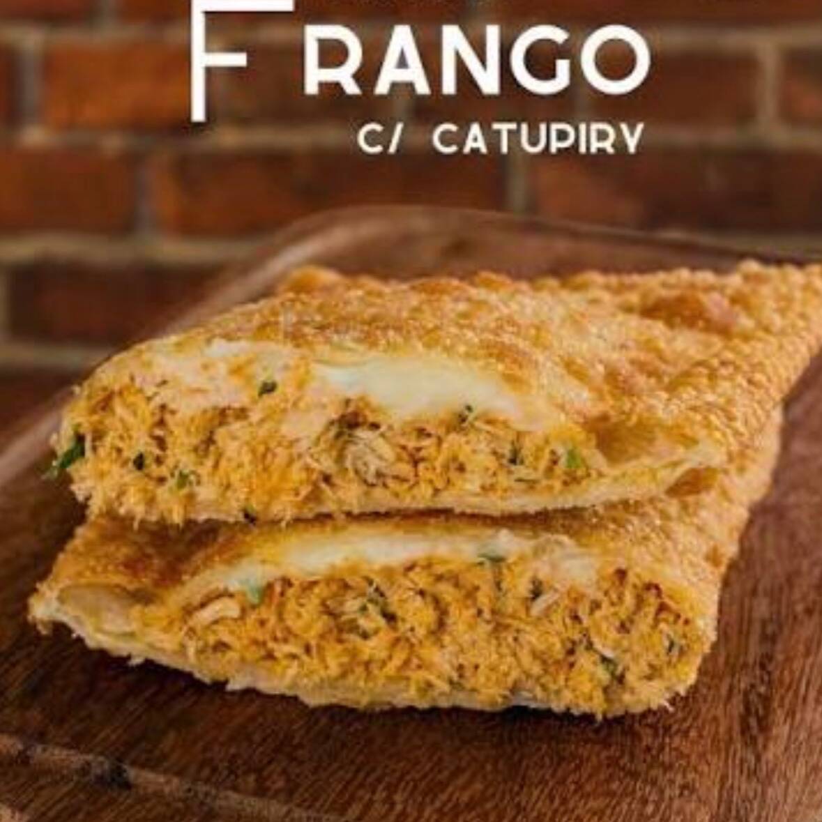 Frango temperado e desfiado com catupiry