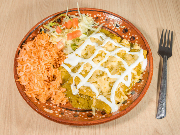 Enchiladas Verdes con Pollo