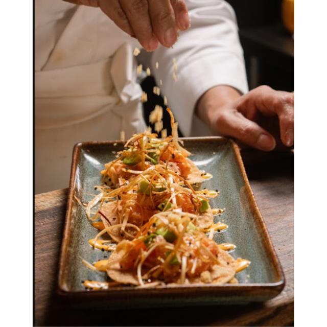 TOSTADAS DE SALMON MORITA
