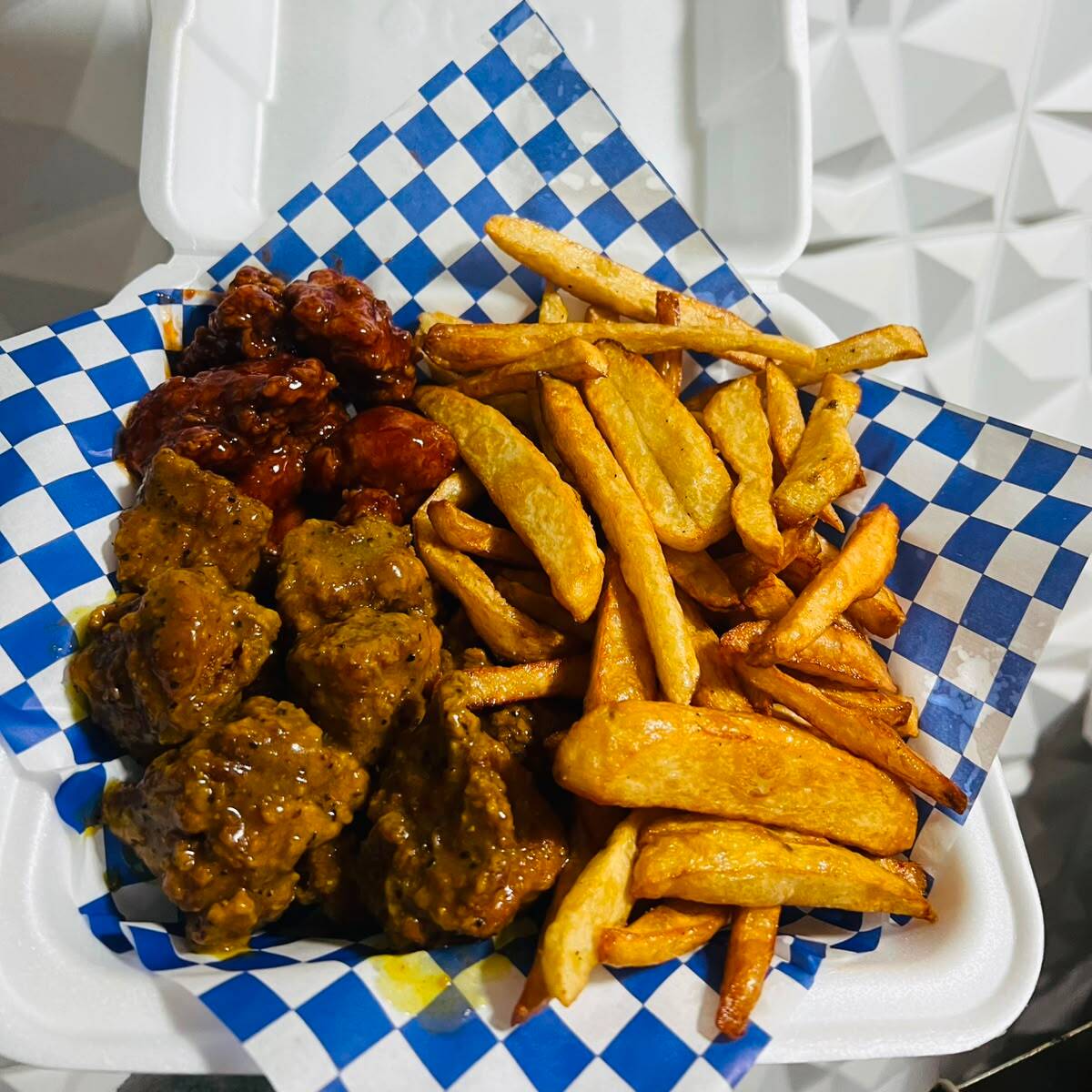 Boneless Dobles