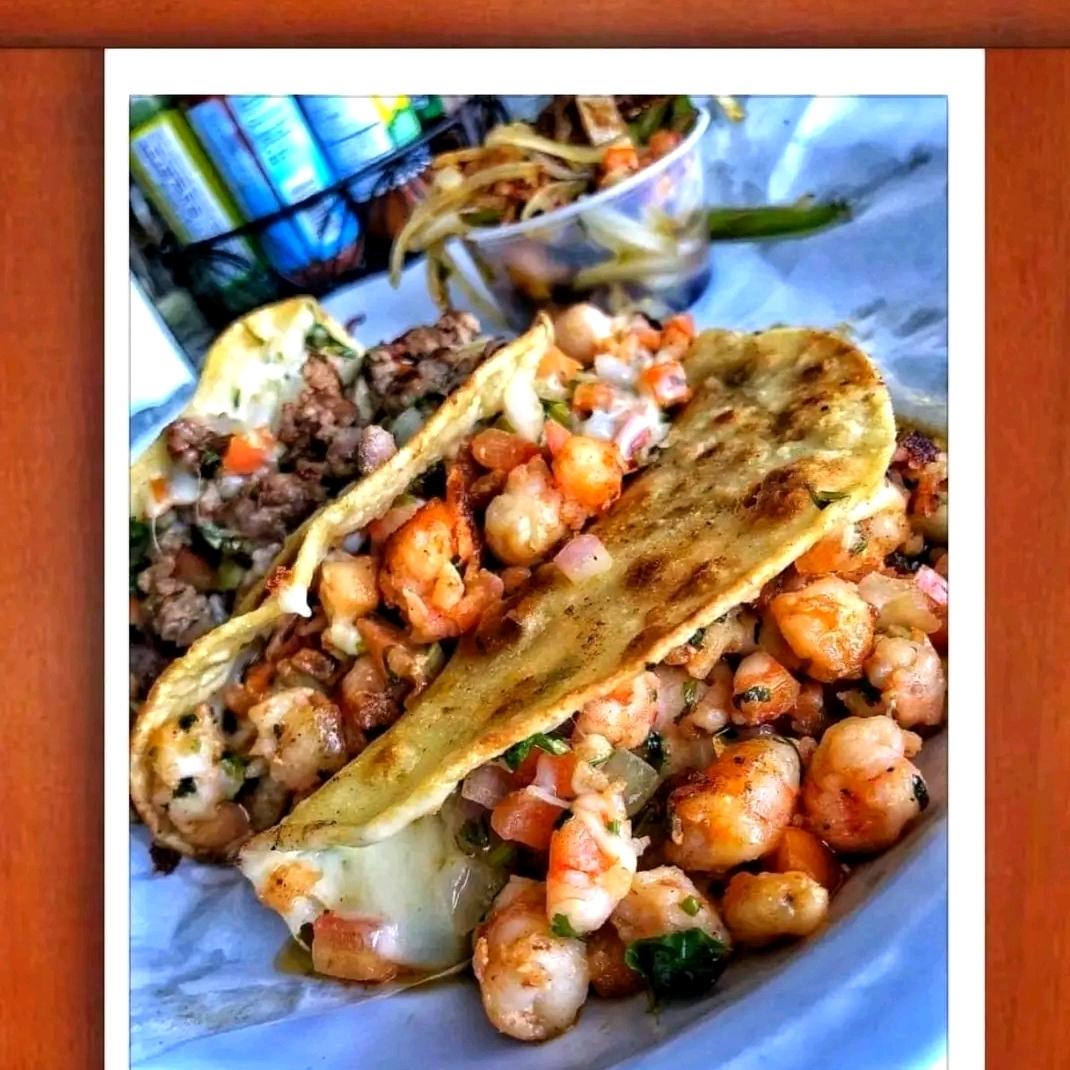5 TACOS GOBERNADOR ADOBADOS