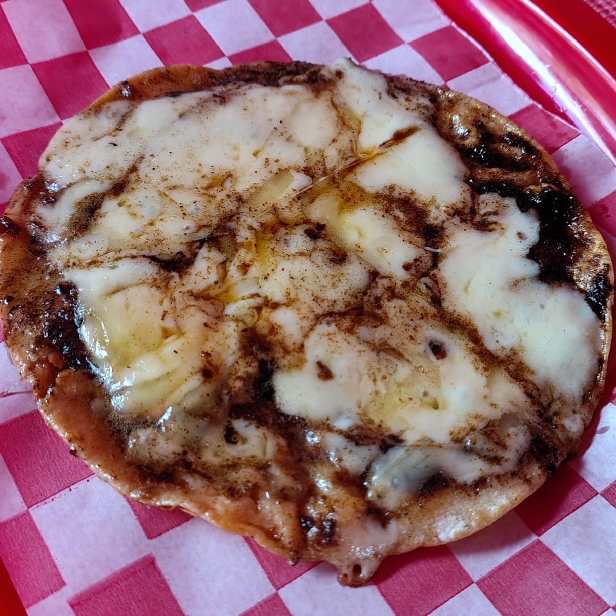 TORTILLA C/ ASIENTO Y QUESO