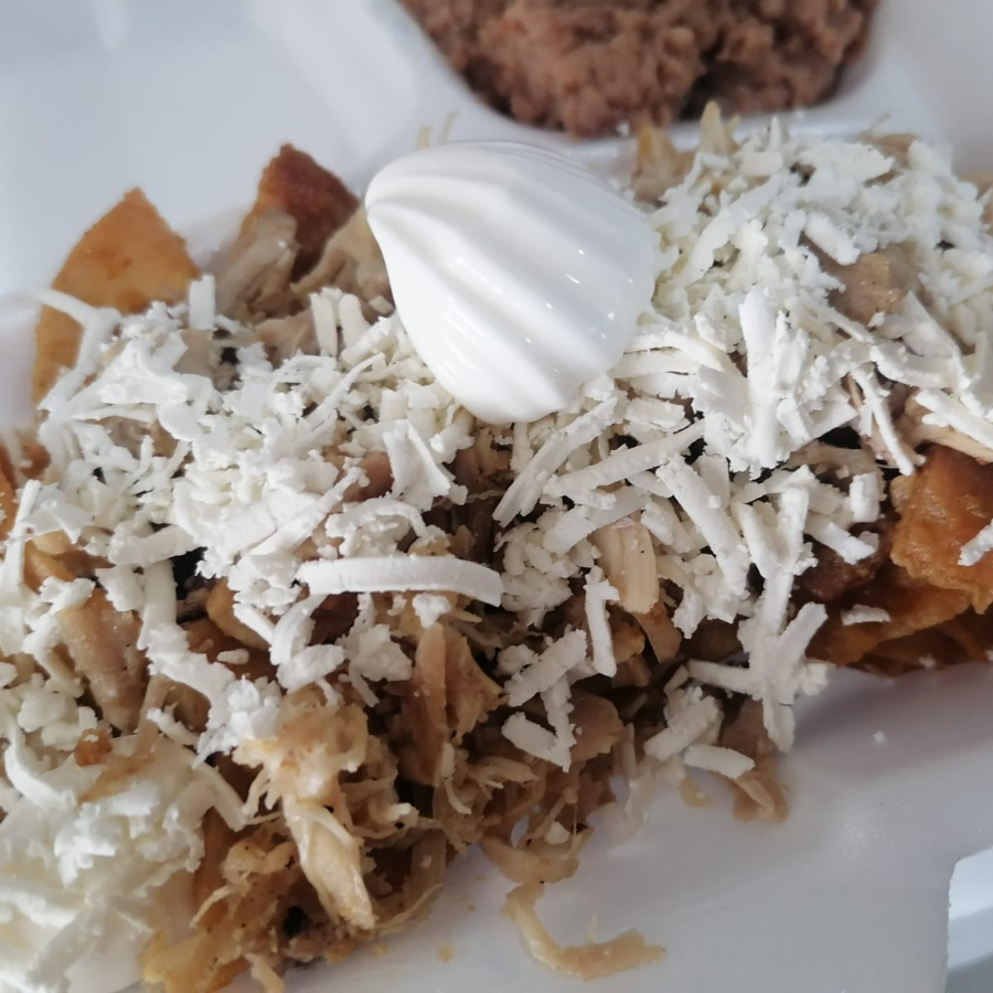 Chilaquiles con Proteína