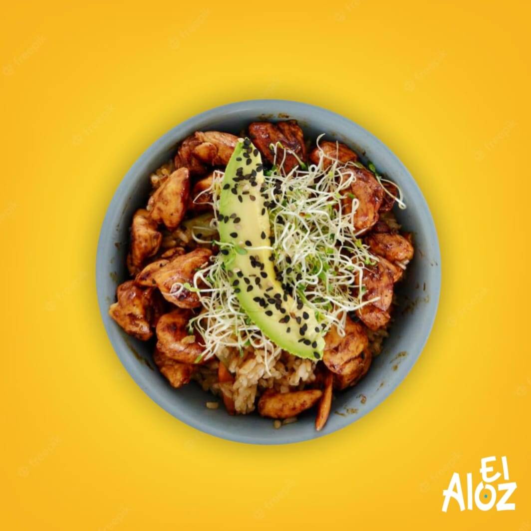 Arroz Chicken + Big King Roll