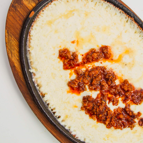 Queso Flameado