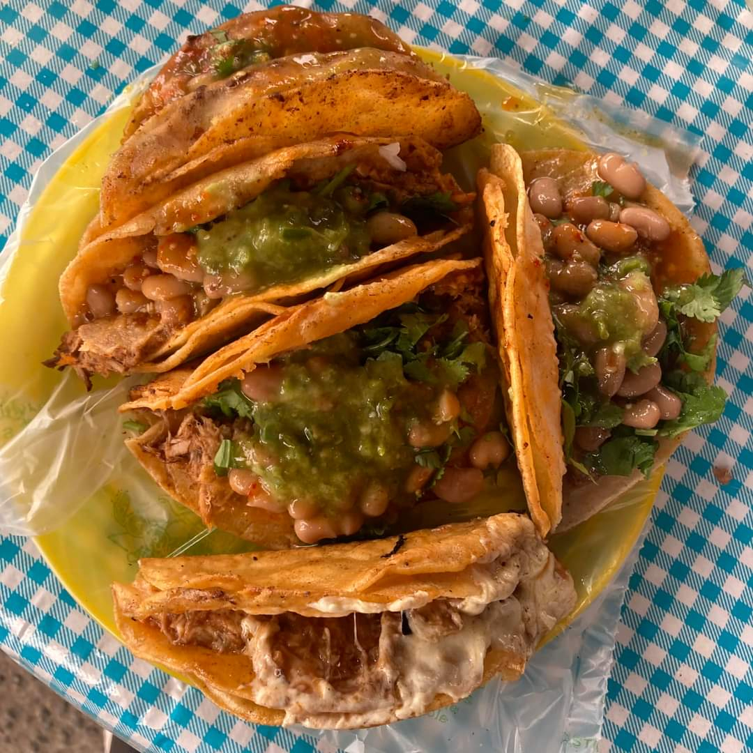10 Tacos de Birria y Consome