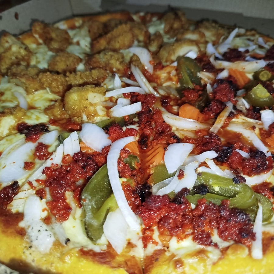 PIZZA GRANDE 1/2 BONELES 1/2 MEXICANO PAN C/AJO