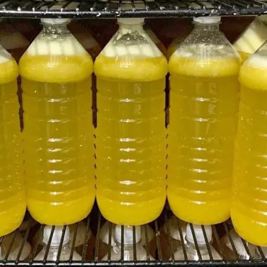 Medio Litro de Agua de Piña