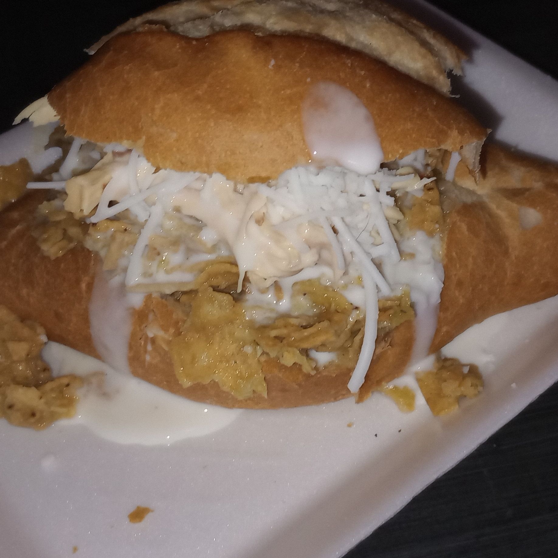 Torta de chilaquiles