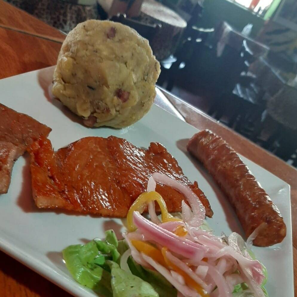 Tacacho Mixto