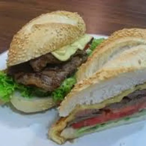 1 CHURRASCO QUEIJO E VINAGRETI, FRITAS E SUCO NATURAL ABACAXI/HORTELÃ