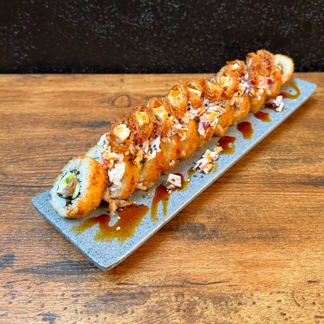 1 Sushi de Res con Tampico y Pollo Empanizado