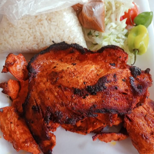 PECHUGA A LA YUCATECA