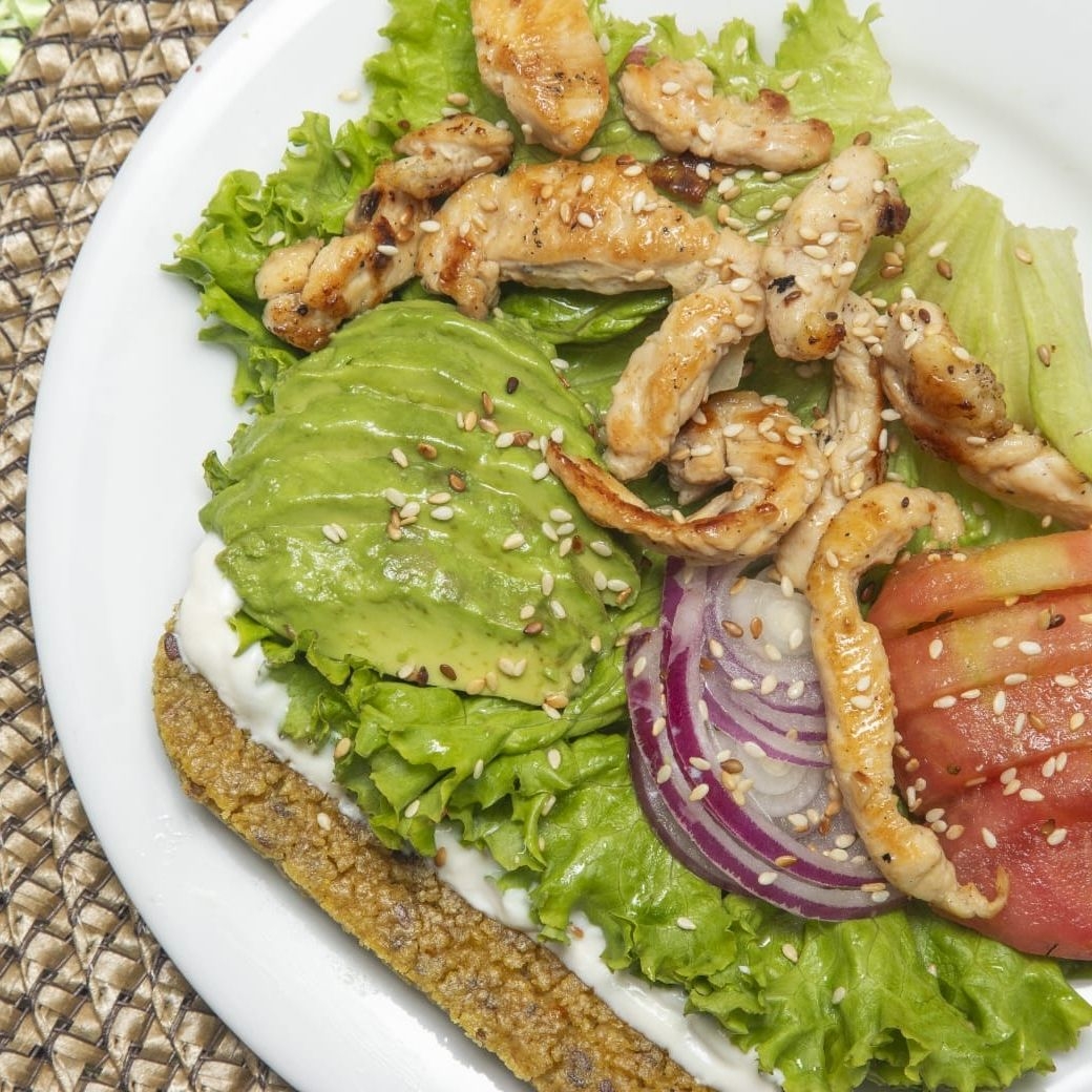 Sándwich de Pollo + Limonada Natural