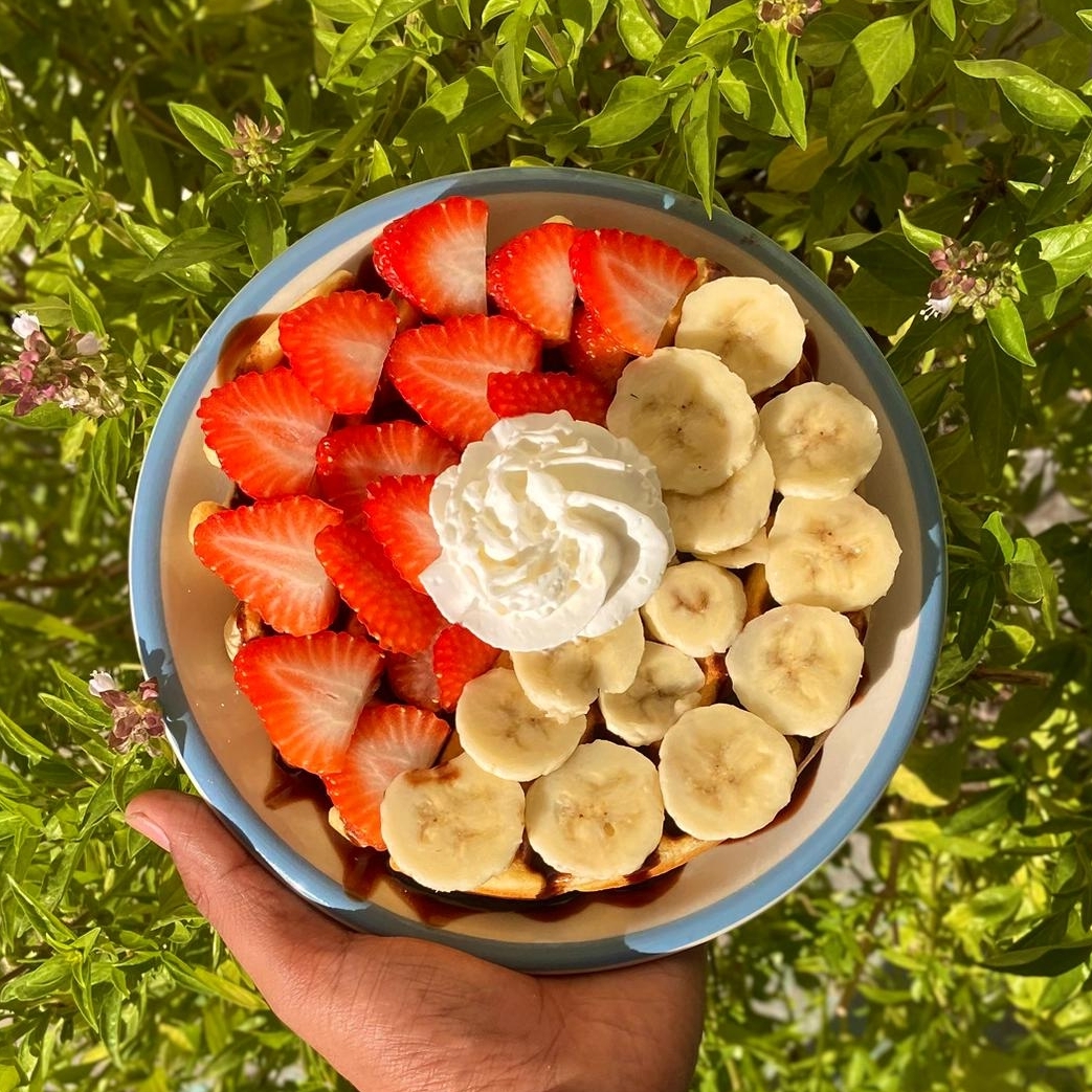 Waffle con Fruta.