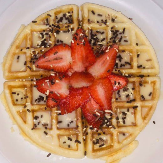 Waffle Fresa Leche
