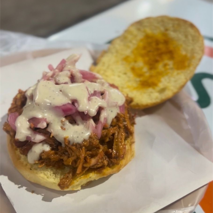 Lonche de Cochinita