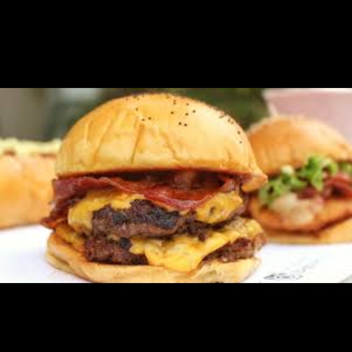 Hamburguesa Mini + Papas