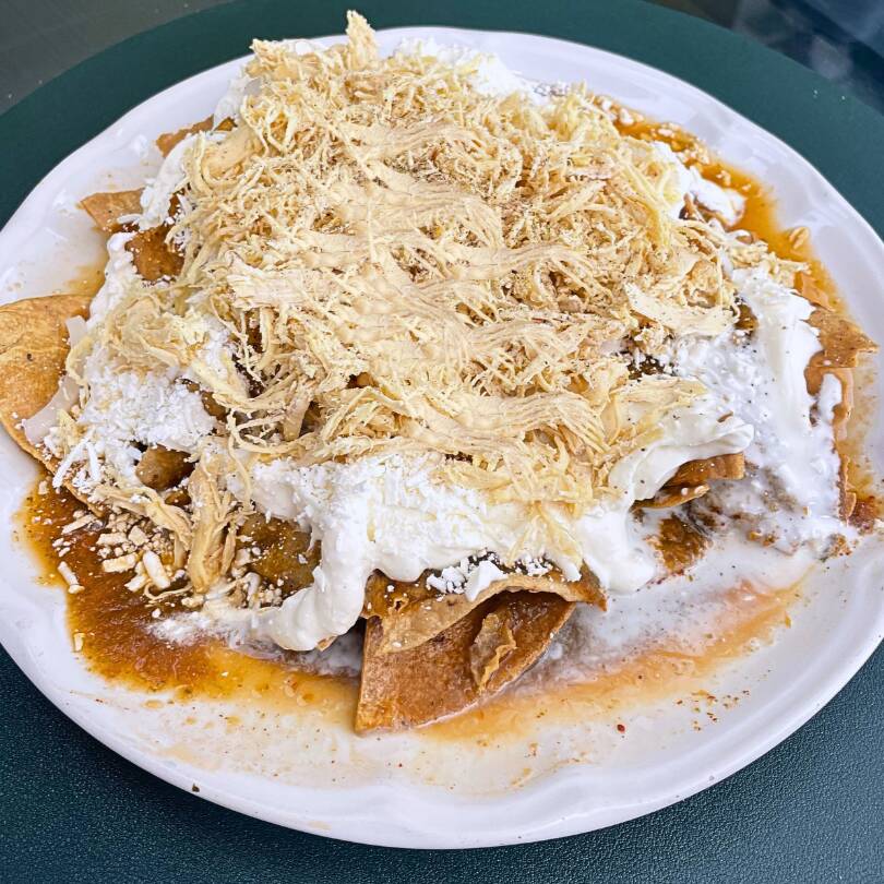 Chilaquiles con Pollo
