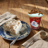 1 Postre Tres Leches y Una Delifresas de 9 Oz
