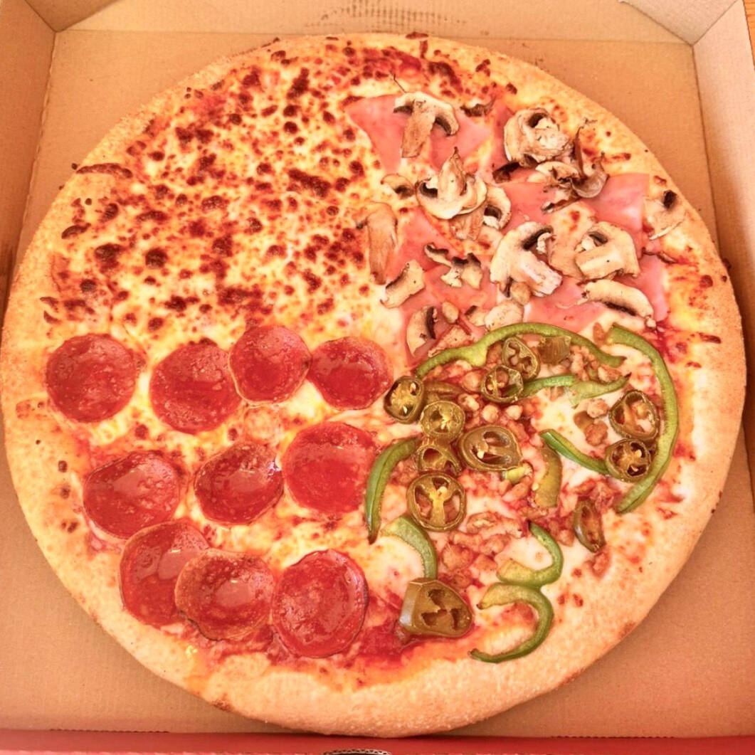Pizza 4 Estaciones Grande