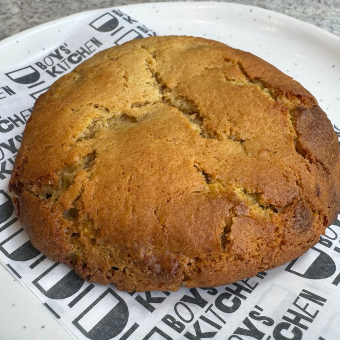 Uma combinação deliciosa de chocolate branco, creme de pistache e limão siciliano. Que beijo!