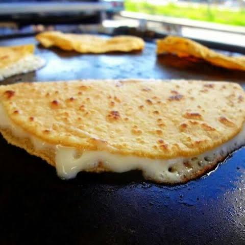 Quesadilla de Carne Molida