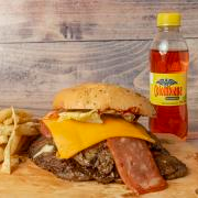 Combo Hamburguesa Media Libra Cheddar