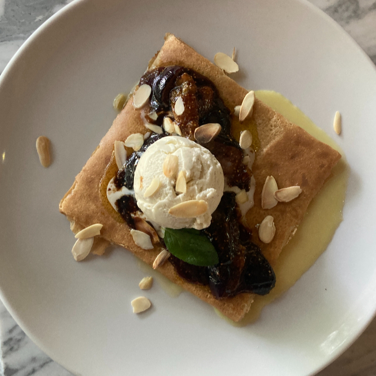 Crepa Higos con Chocolate Blanco