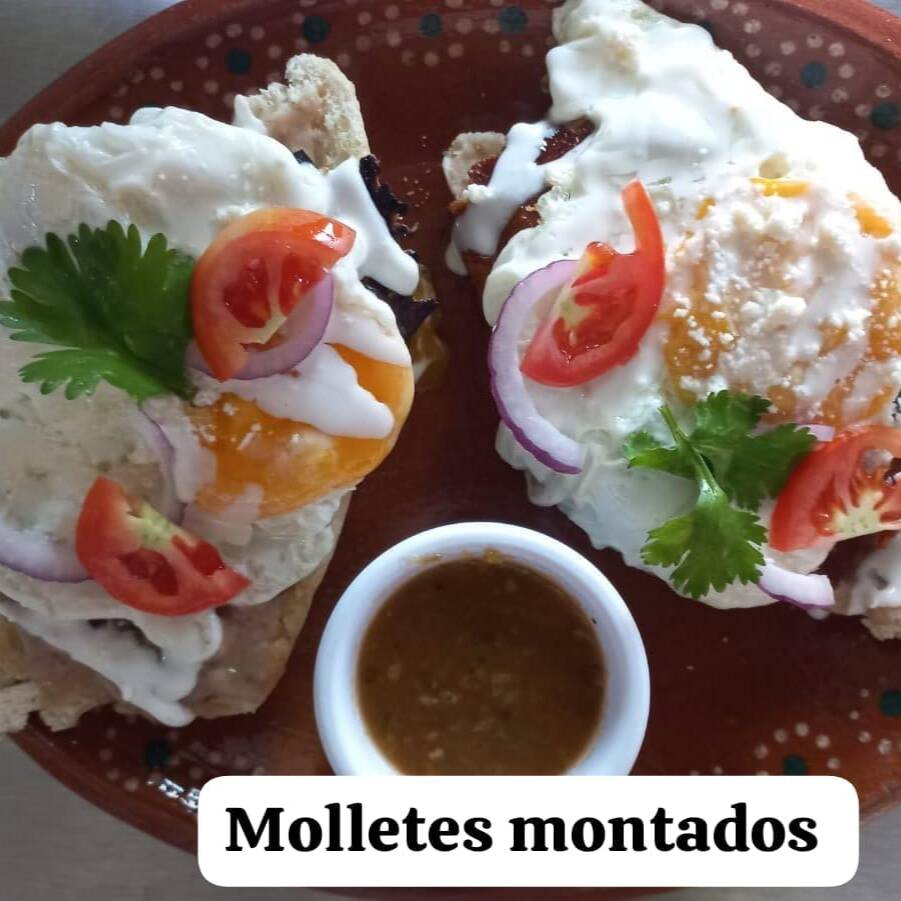 Molletes Montados