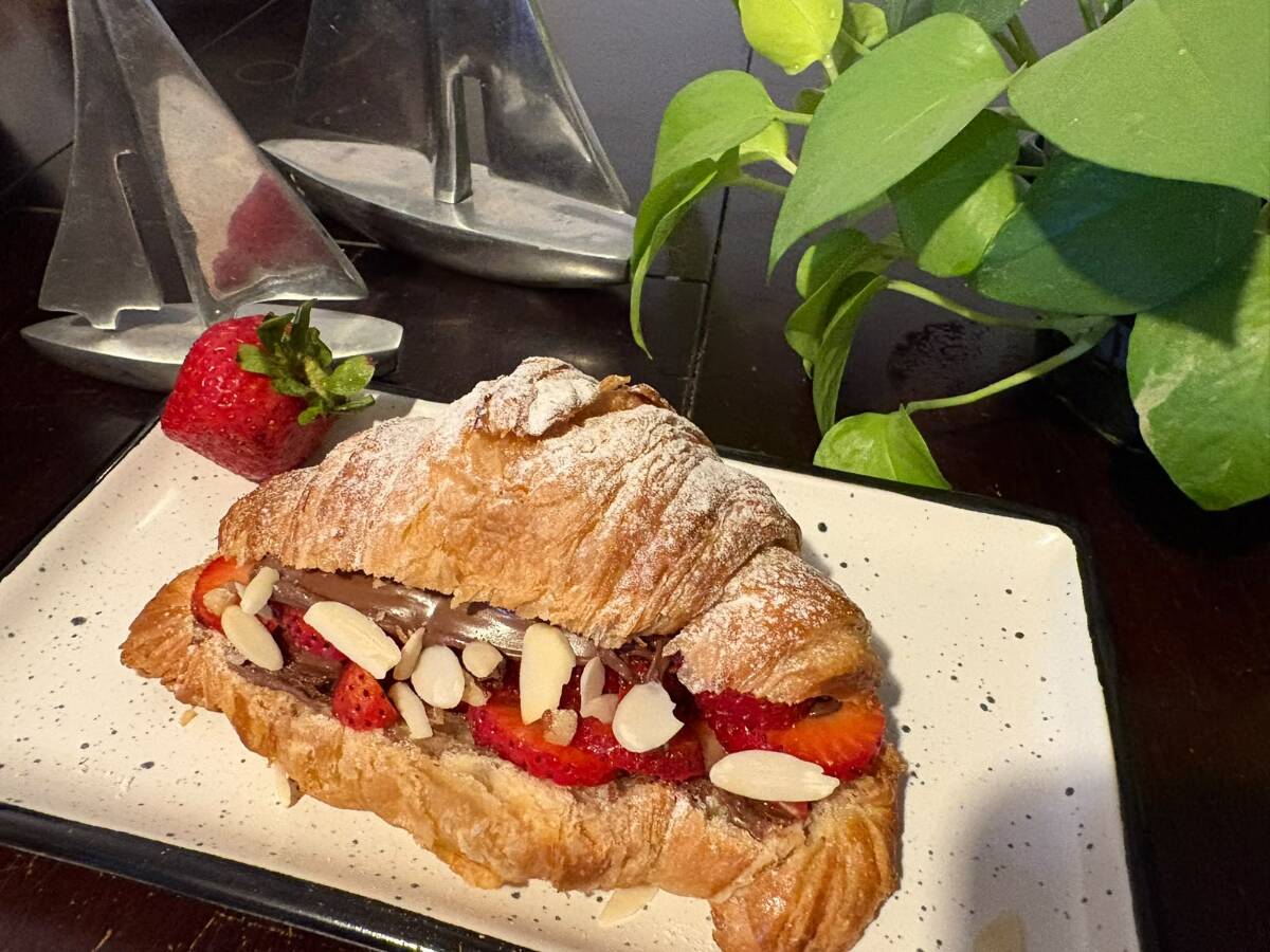 El Croissant De Esme