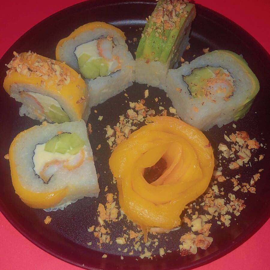 MANGO & NUEZ