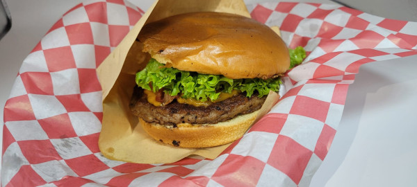 Hamburguesa Cessareli Tocino Arrachera