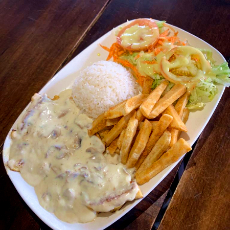 Pechuga en salsa de Champiñones