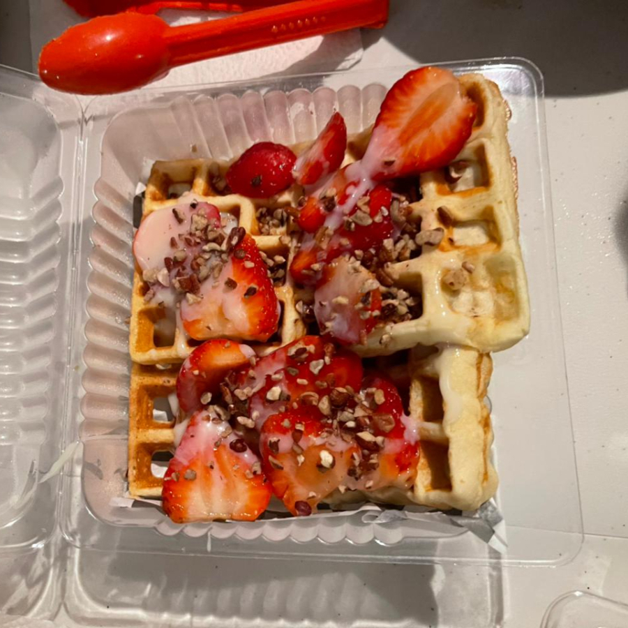 Waffles con Fruta